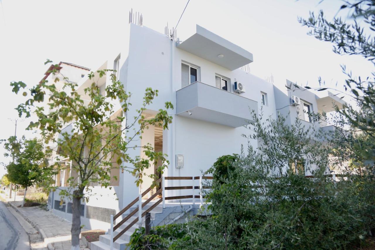 Sea La Vie Apartments Sarande Exterior photo