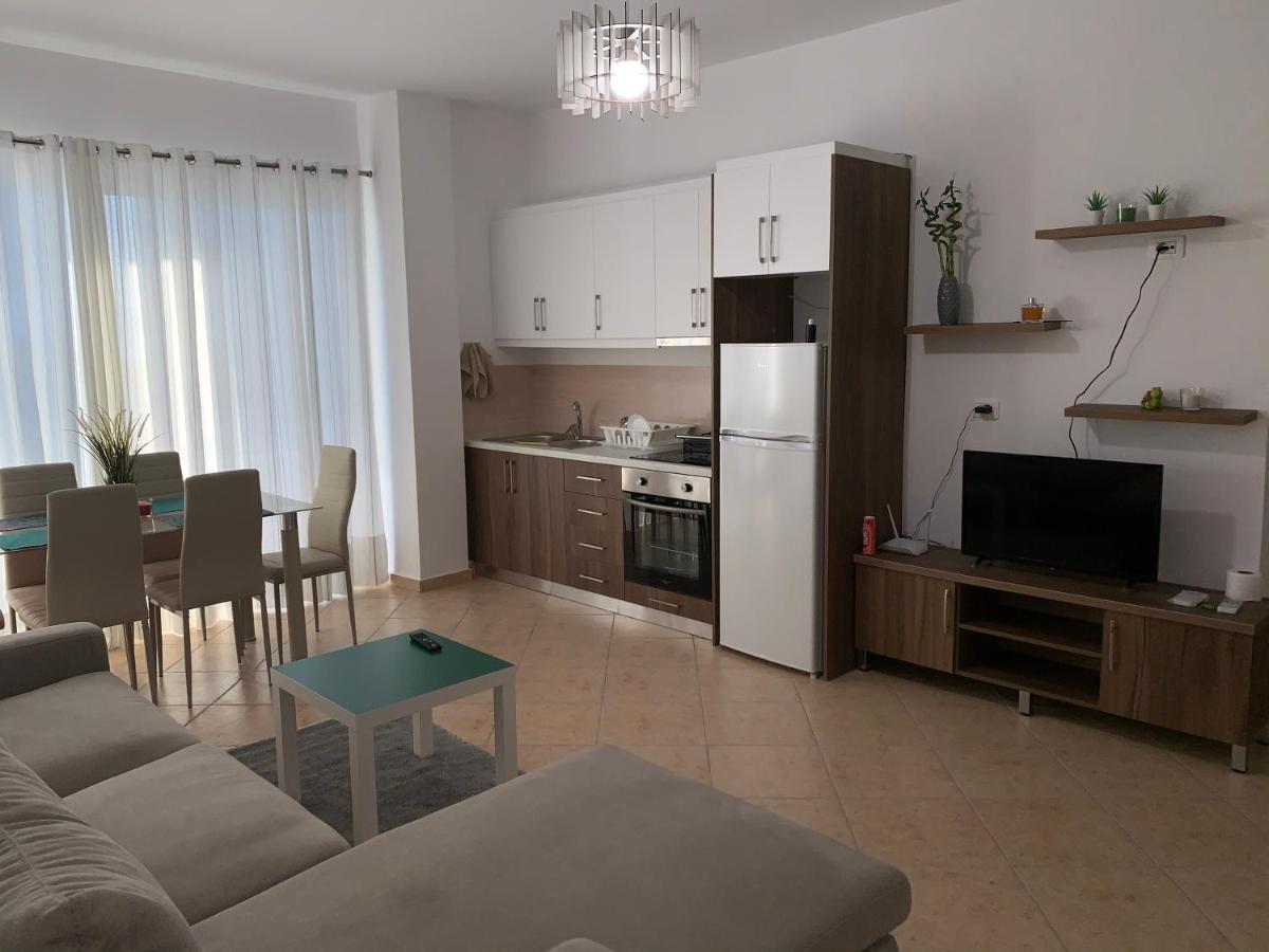 Sea La Vie Apartments Sarande Exterior photo