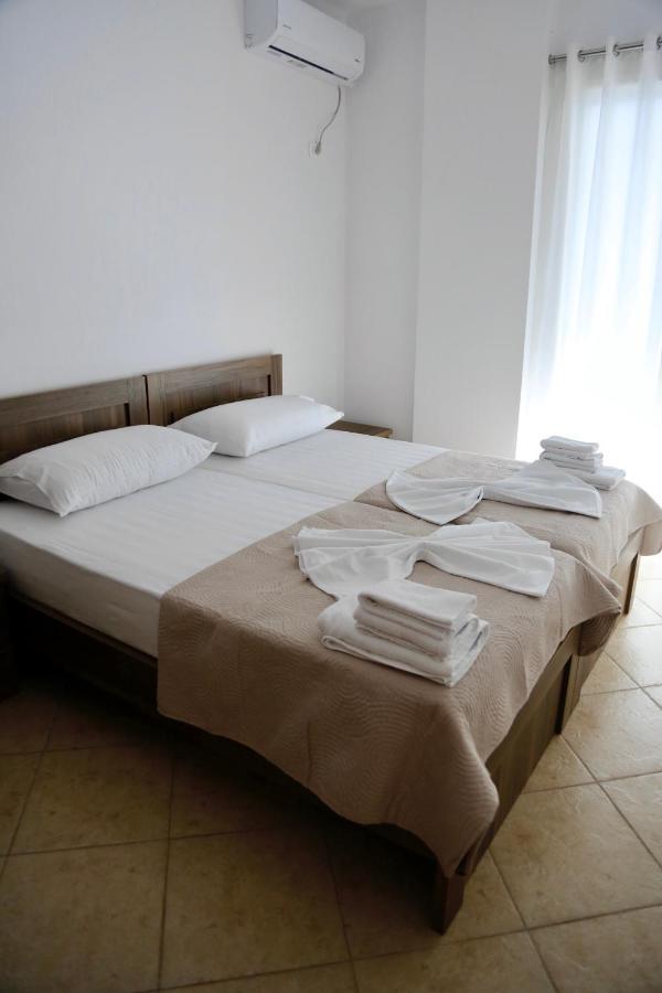 Sea La Vie Apartments Sarande Exterior photo