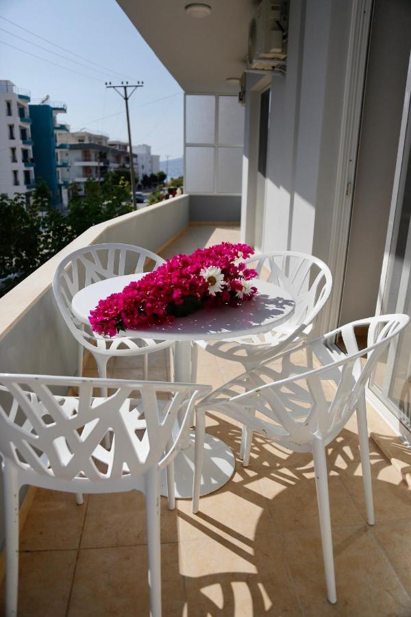 Sea La Vie Apartments Sarande Exterior photo